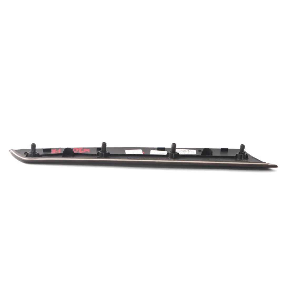 Mercedes W204 Moldura Puerta Delantera Derecha Tira Madera Eucalipto - SKU A2047200222 - Número de pieza A2047200222