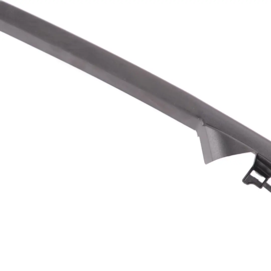 Mercedes W204 Couverture Cadre fenêtre Panneaux garniture de porte avant gauche - SKU A2047200371 - Numéro de pièce A2047200371