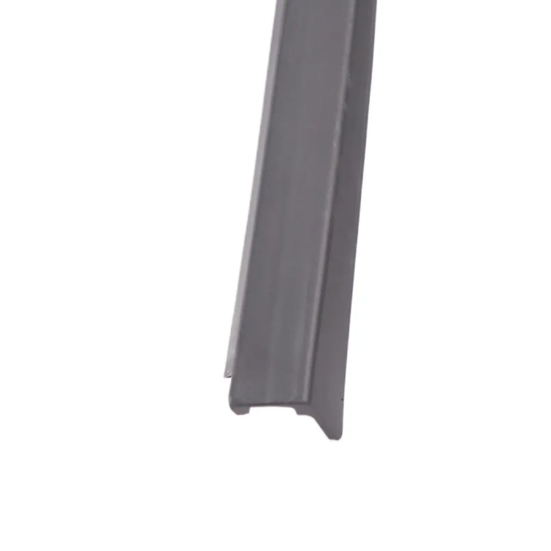 Mercedes W204 Coprire il telaio finestrino Rivestimento porta anteriore destra - SKU A2047200471 - Numero di parte A2047200471