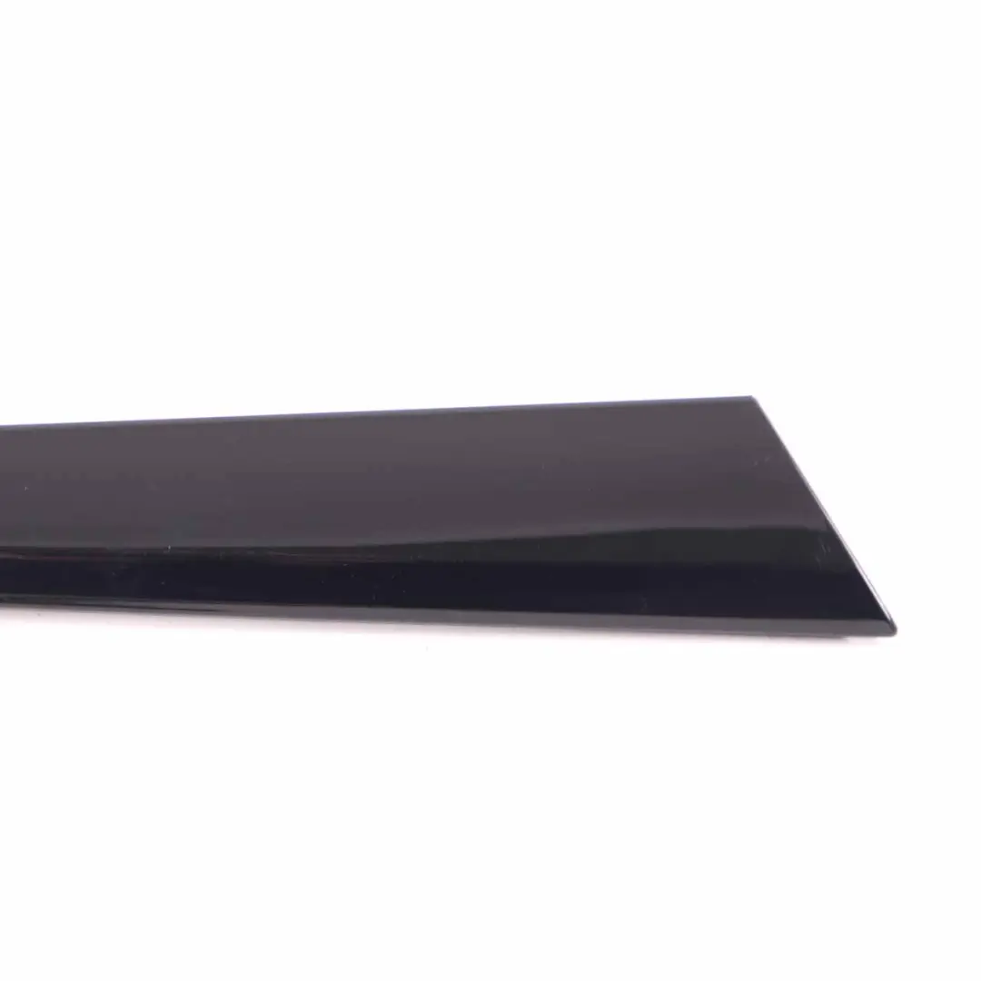  Habillage porte Mercedes W204 Panneau recouvrement avant gauche Piano classique - SKU A2047200522 - Numéro de pièce A2047200522