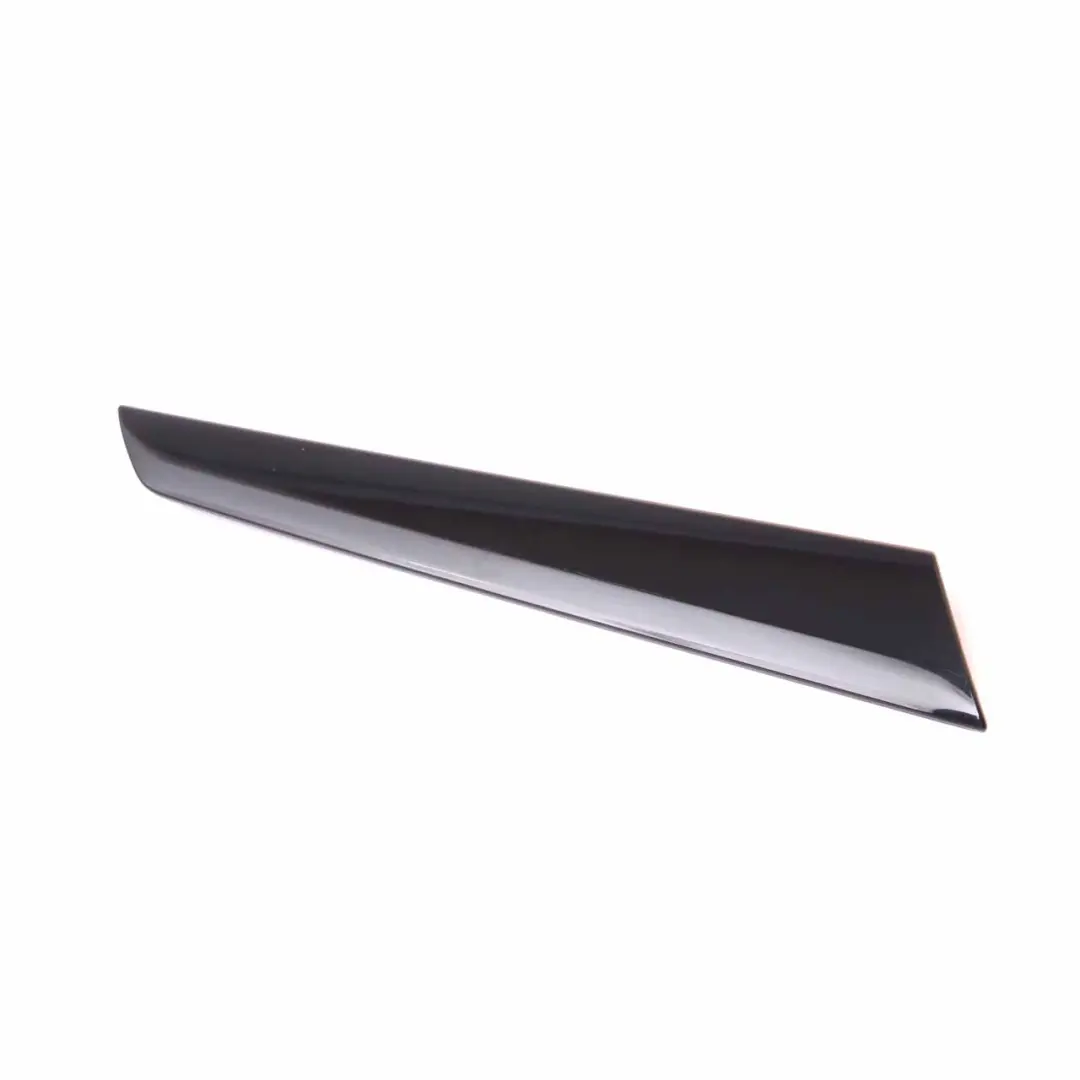  Habillage porte Mercedes W204 Panneau recouvrement avant gauche Piano classique - SKU A2047200522 - Numéro de pièce A2047200522