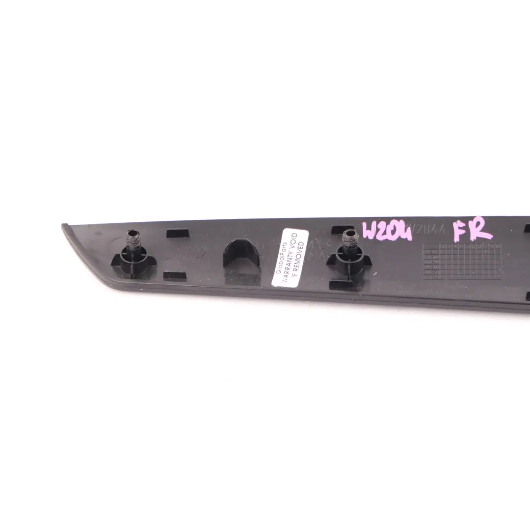  Habillage de porte Mercedes W204 Panneau de recouvrement avant droit - SKU A2047200622 - Numéro de pièce A2047200622
