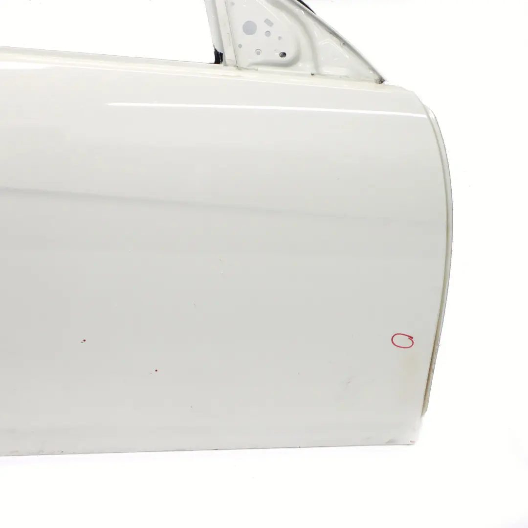 Puerta Delantera Mercedes C204 W204 Coupe Derecha Calcite White - 650 para con número de pieza A2047201005 Puerta Delantera Mercedes C204 W204 Coupe Derecha Calcite White - 650 - SKU A2047201005-CW - Número de pieza A2047201005