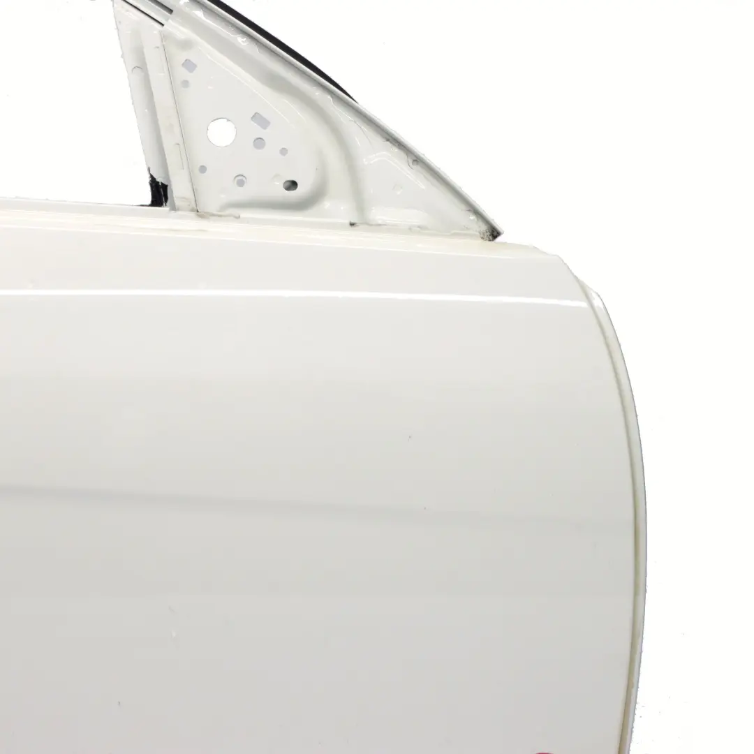 Porta anteriore Mercedes C204 W204 Coupé destra Calcite White - 650 per con numero di parte A2047201005 Porta anteriore Mercedes C204 W204 Coupé destra Calcite White - 650 - SKU A2047201005-CW - Numero di parte A2047201005