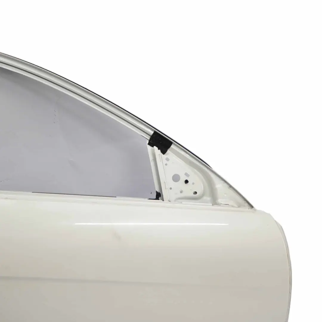 Porta anteriore Mercedes C204 W204 Coupé destra Diamond White Metallic - 799 per con numero di parte A2047201005 Porta anteriore Mercedes C204 W204 Coupé destra Diamond White Metallic - 799 - SKU A2047201005-DWM - Numero di parte A2047201005