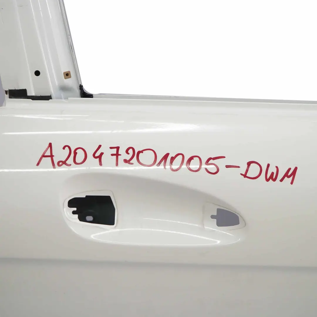 Puerta Delantera Mercedes C204 W204 Coupe Derecha Diamond White Metallic - 799 para con número de pieza A2047201005 Puerta Delantera Mercedes C204 W204 Coupe Derecha Diamond White Metallic - 799 - SKU A2047201005-DWM - Número de pieza A2047201005