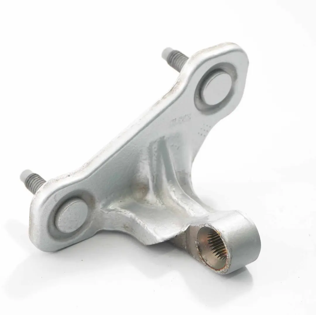 Charnière de porte avant gauche supérieure Argent Iridium 775 pour Mercedes W212 à propos du numéro de pièce A2047201537 Mercedes W212 Charnière de porte avant gauche supérieure Argent Iridium 775 - SKU A2047201537-IRS - Numéro de pièce A2047201537