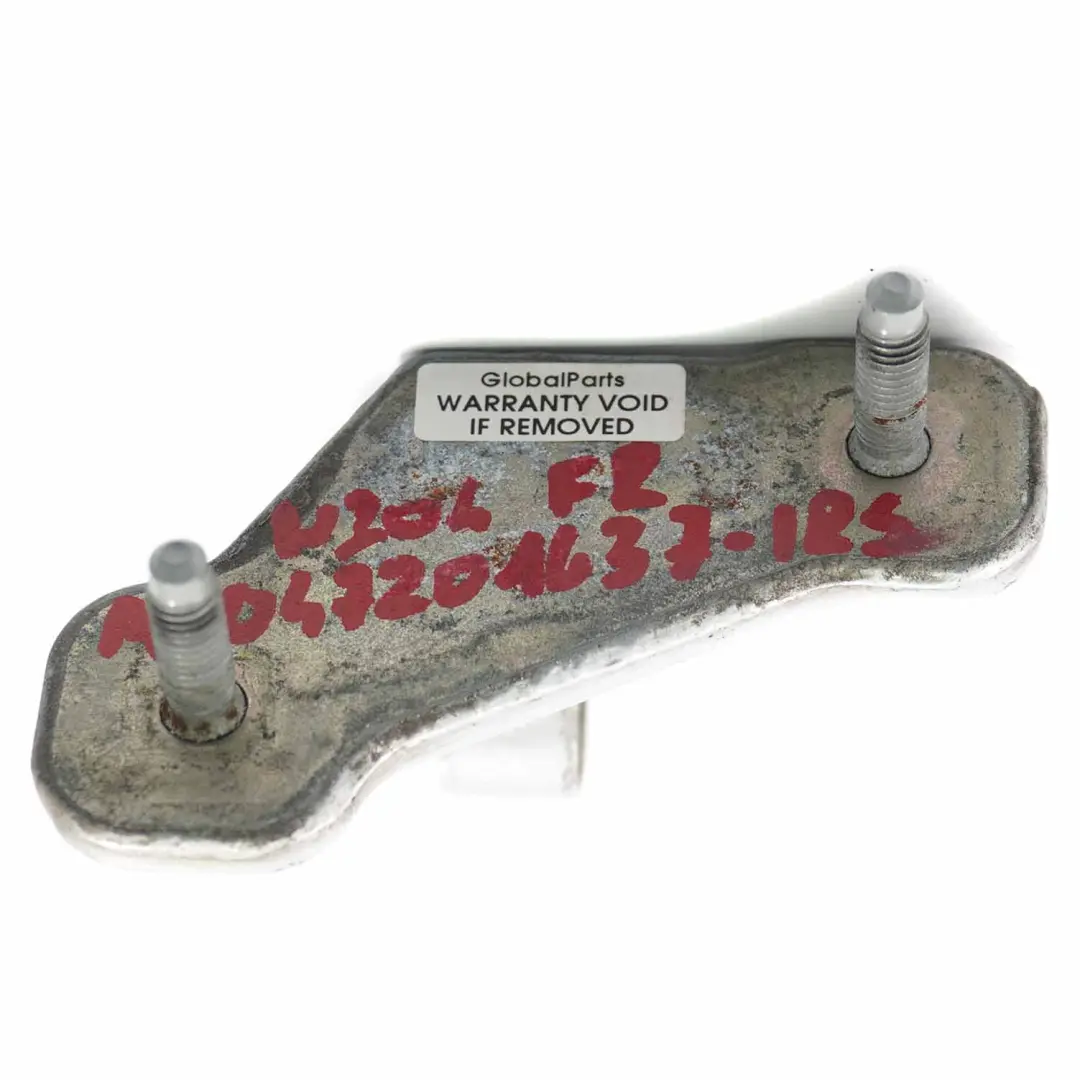 Bisagra Puerta Delantera Derecha Superior Plata Iridium 775 para Mercedes W212 con número de pieza A2047201637 Mercedes W212 Bisagra Puerta Delantera Derecha Superior Plata Iridium 775 - SKU A2047201637-IRS - Número de pieza A2047201637