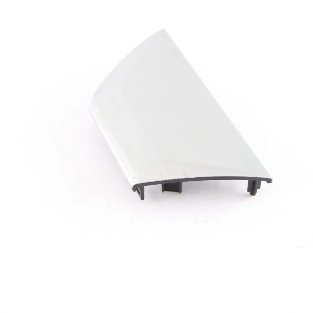 Mercedes W204 Porta anteriore Destra Copertura Maniglia Trim - SKU A2047201822 - Numero di parte A2047201822