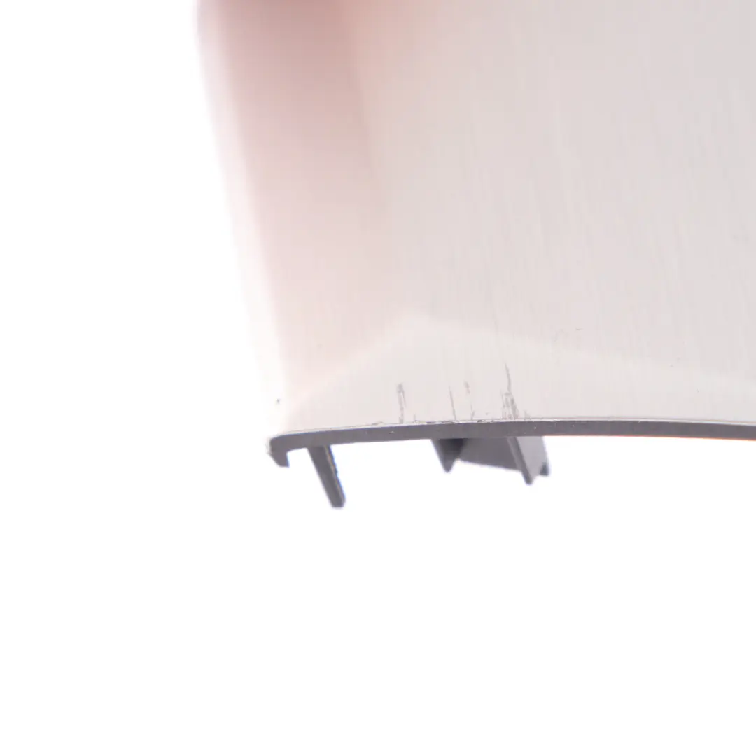 Junta Tapa Puerta Delantera Derecha para Mercedes W204 con número de pieza A2047201822 Mercedes W204 Junta Tapa Puerta Delantera Derecha - SKU A2047201822 - Número de pieza A2047201822