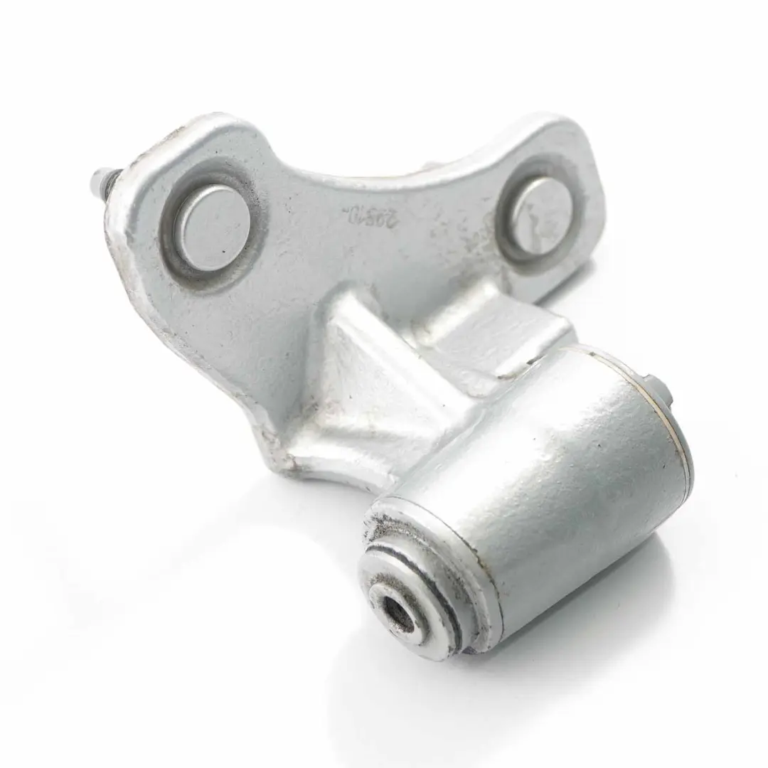 Cerniera porta anteriore destra inferiore Iridium Silver 775 per Mercedes W212 con numero di parte A2047201837 Mercedes W212 Cerniera porta anteriore destra inferiore Iridium Silver 775 - SKU A2047201837-IRS - Numero di parte A2047201837