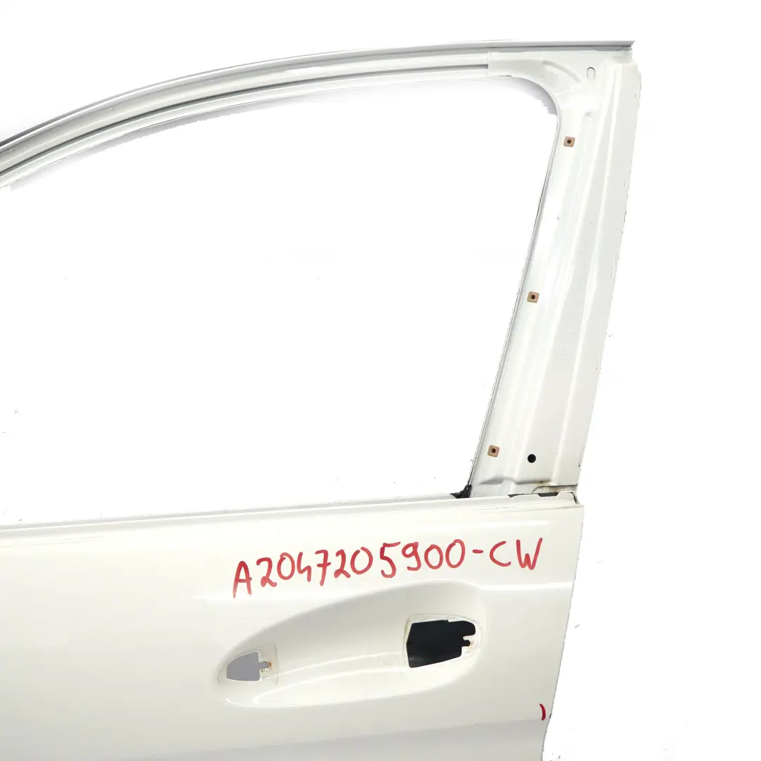 Panneau de Porte Avant Gauche Blanc Calcite - 650 pour Mercedes W204 à propos du numéro de pièce A2047205900 Mercedes W204 Panneau de Porte Avant Gauche Blanc Calcite - 650 - SKU A2047205900-CW - Numéro de pièce A2047205900