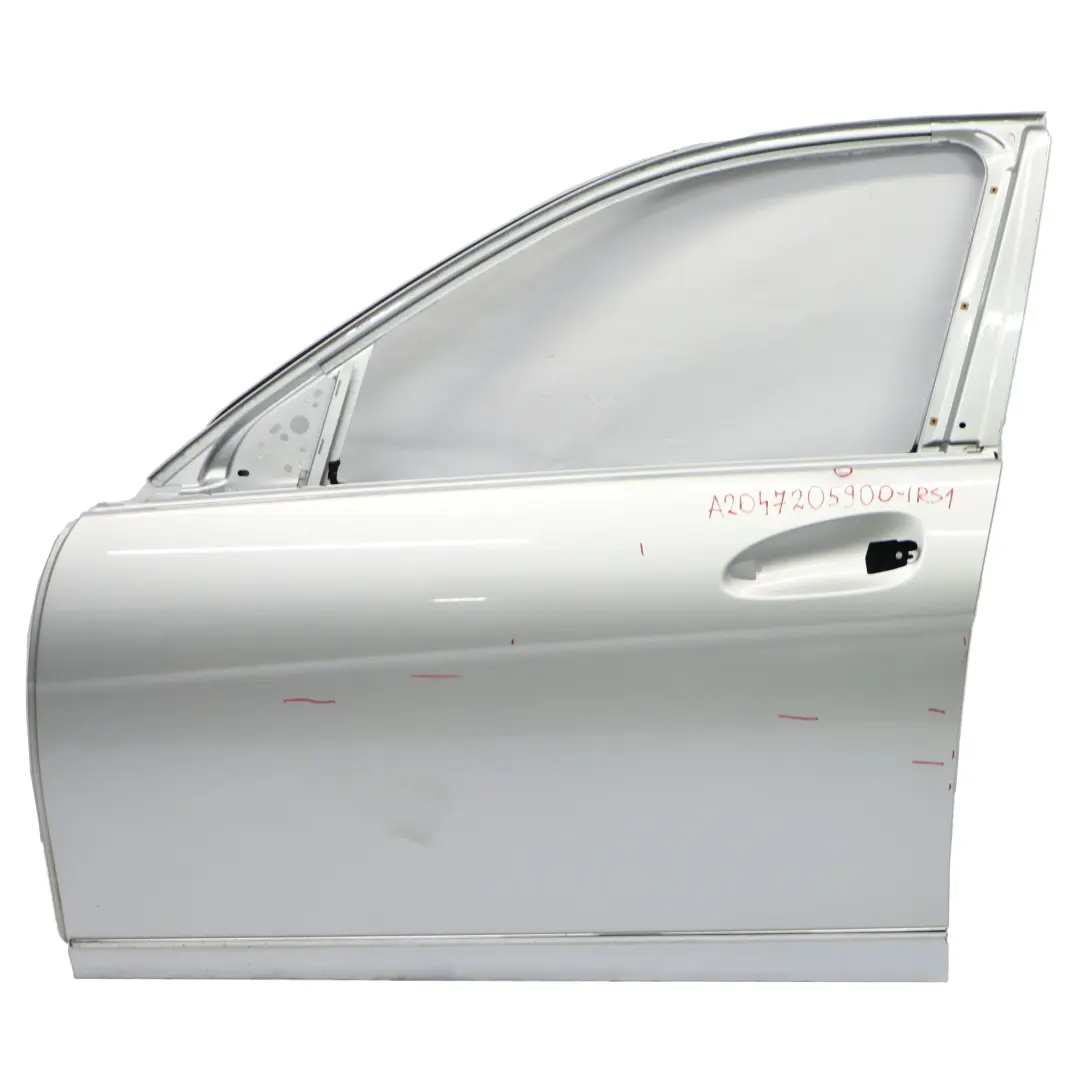 Porta anteriore sinistra Iridium Silver Metallic - 775 per Mercedes W204 con numero di parte A2047205900 Mercedes W204 Porta anteriore sinistra Iridium Silver Metallic - 775 - SKU A2047205900-IRS1 - Numero di parte A2047205900