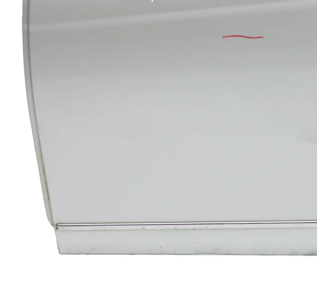 Puerta Delantera Izquierda Iridium Silver Metallic - 775 para Mercedes W204 con número de pieza A2047205900 Mercedes W204 Puerta Delantera Izquierda Iridium Silver Metallic - 775 - SKU A2047205900-IRS1 - Número de pieza A2047205900