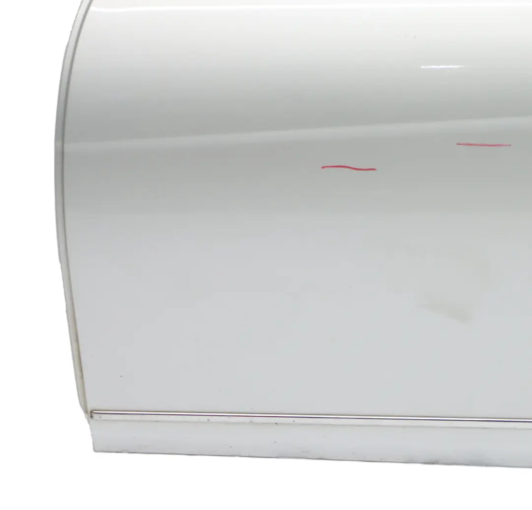 Puerta Delantera Izquierda Iridium Silver Metallic - 775 para Mercedes W204 con número de pieza A2047205900 Mercedes W204 Puerta Delantera Izquierda Iridium Silver Metallic - 775 - SKU A2047205900-IRS1 - Número de pieza A2047205900