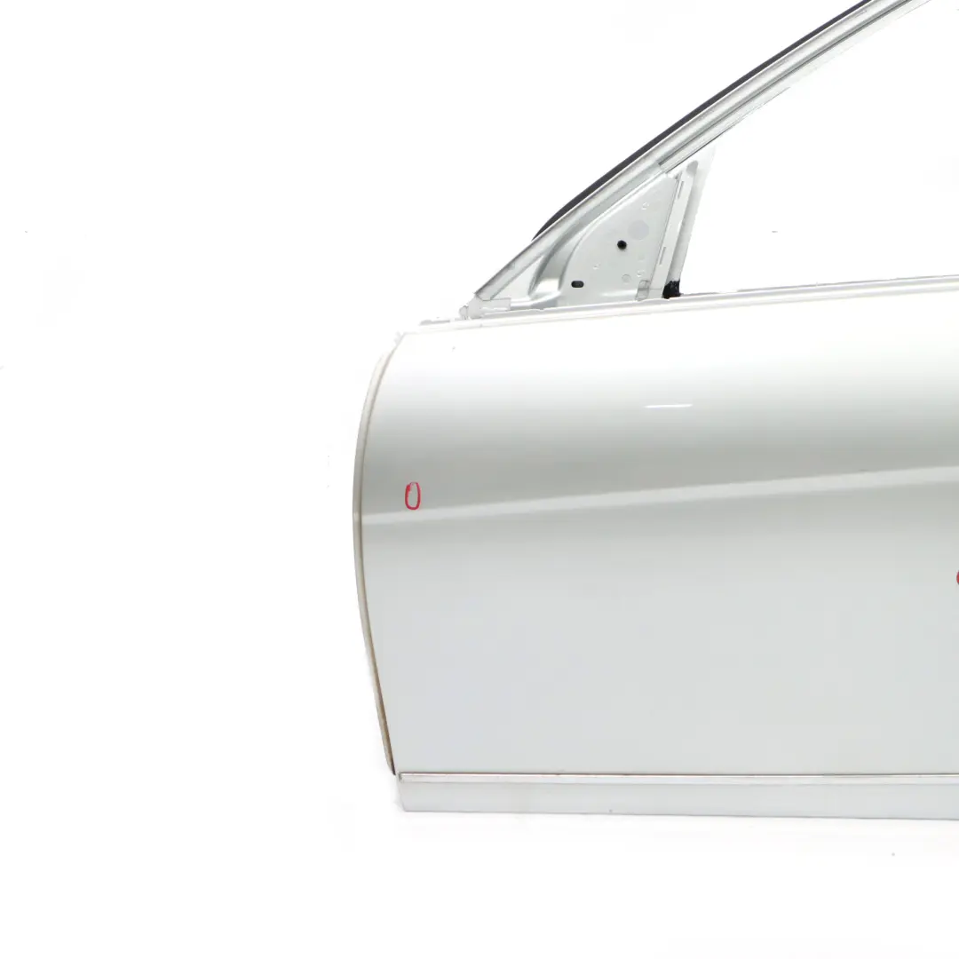 Mercedes W204 Porte Avant Gauche Argent Iridium Métallisé - 775 - SKU A2047205900-IRS - Numéro de pièce A2047205900