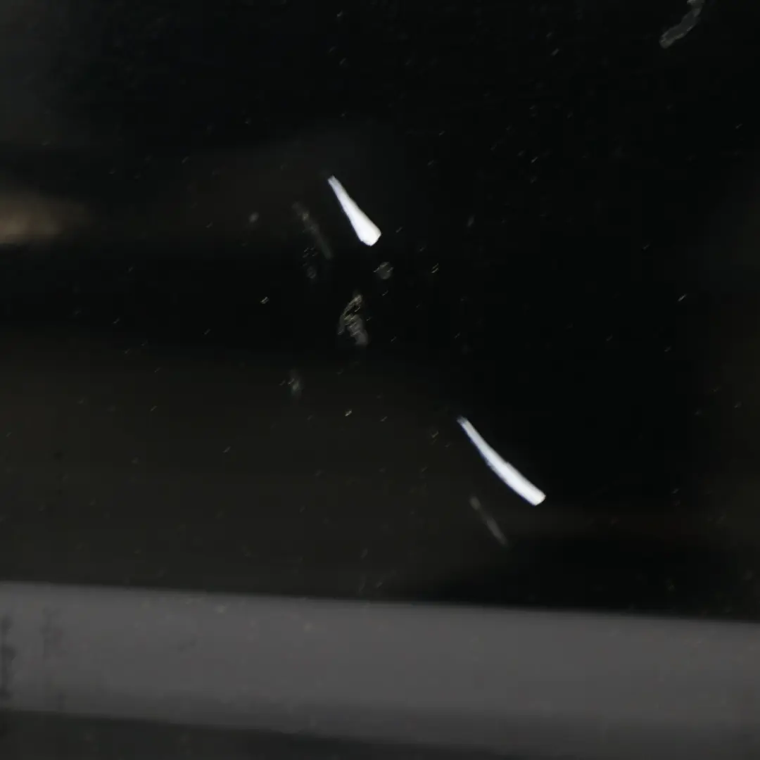 Drzwi Przednie Prawe Osłona Schwarz Czarne - 040 do Mercedes W204 o numerze A2047206000 Mercedes W204 Drzwi Przednie Prawe Osłona Schwarz Czarne - 040 - SKU A2047206000-BLA - Numer Części A2047206000