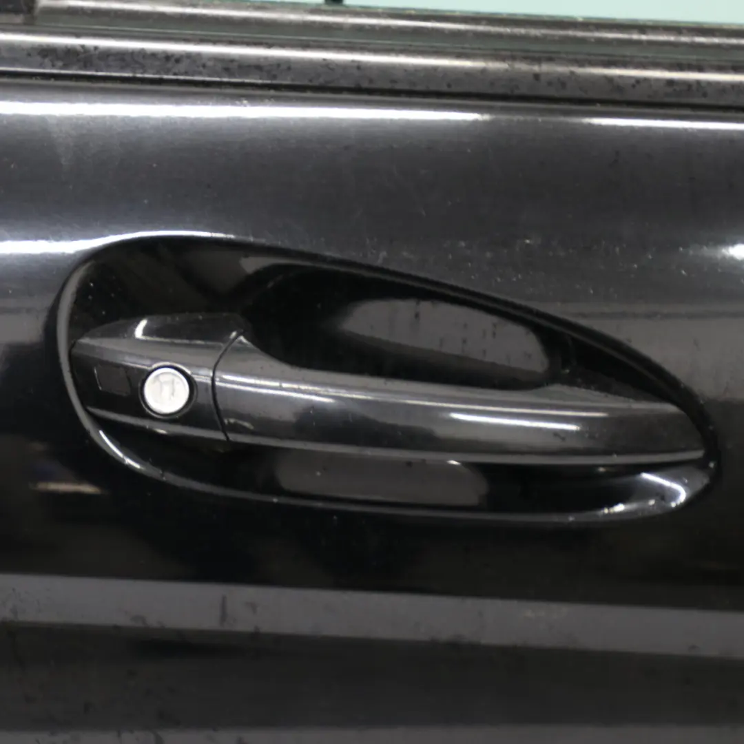 Mercedes W204 Puerta Delantera Derecha Revestimiento Schwarz Negro - 040 - SKU A2047206000-BLA - Número de pieza A2047206000