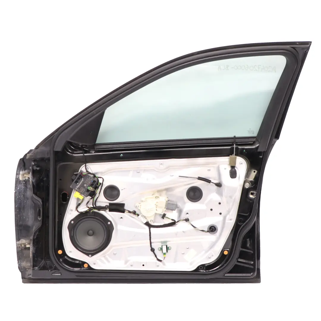 Mercedes W204 Puerta Delantera Derecha Revestimiento Schwarz Negro - 040 - SKU A2047206000-BLA - Número de pieza A2047206000