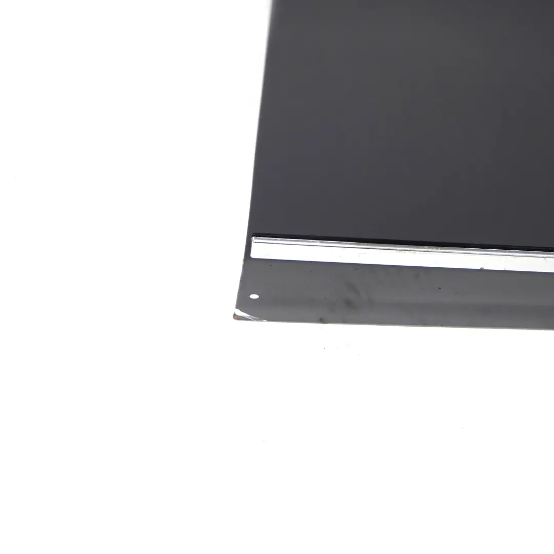 Puerta Delantera Derecha Revestimiento Tanzanite Blue - 359 para Mercedes W204 con número de pieza A2047206000 Mercedes W204 Puerta Delantera Derecha Revestimiento Tanzanite Blue - 359 - SKU A2047206000-TB - Número de pieza A2047206000