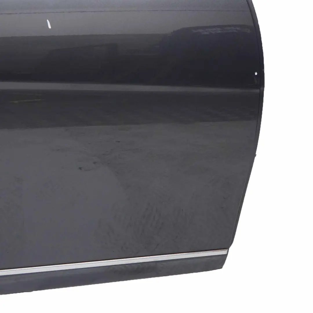 Mercedes W204 Recouvrement de porte avant droite gris ténorite métallisé - 755 - SKU A2047206000-TNG - Numéro de pièce A2047206000