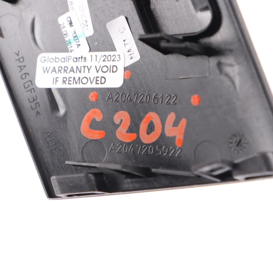 Porta Card Pannello copertura anteriore sinistro Alu per Mercedes C204 con numero di parte A2047206122 Mercedes C204 Porta Card Pannello copertura anteriore sinistro Alu - SKU A2047206122 - Numero di parte A2047206122