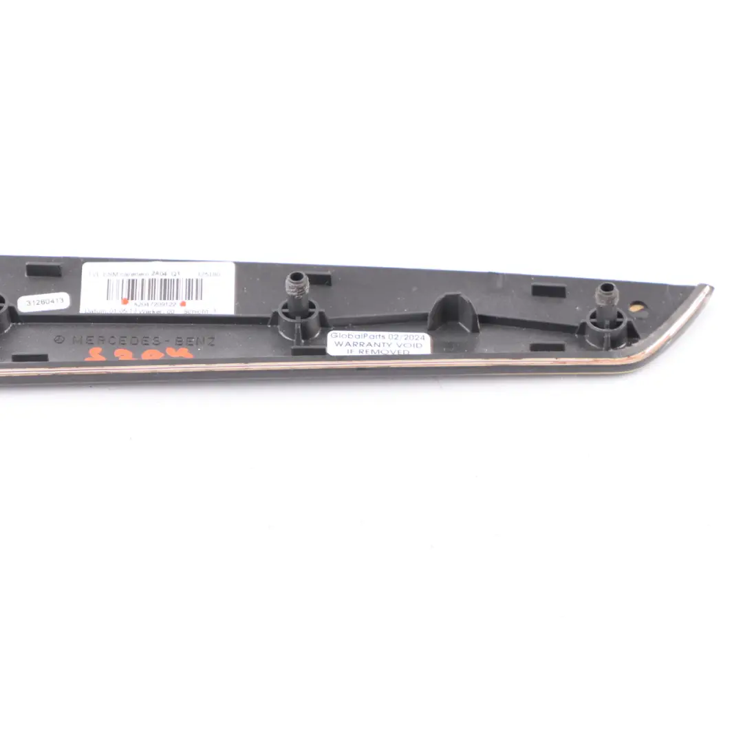 Mercedes W204 Tira de Puerta Delantera Izquierda Interior Madera - SKU A2047209122 - Número de pieza A2047209122