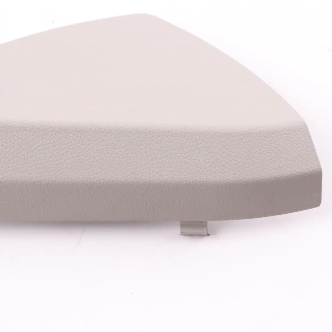 Mercedes W204 Tapa de la Tarjeta de Puerta Panel Delantero Izquierdo - SKU A2047231108-1 - Número de pieza A2047231108