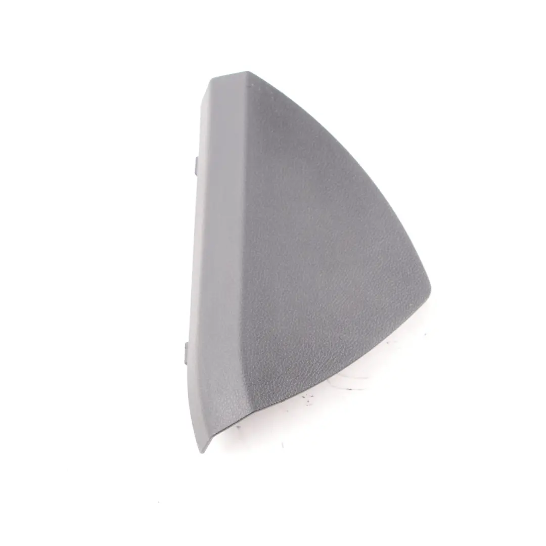 Couvercle carte porte Panneau habillage avant gauche pour Mercedes W204 à propos du numéro de pièce A2047231108 Mercedes W204 Couvercle carte porte Panneau habillage avant gauche - SKU A2047231108 - Numéro de pièce A2047231108