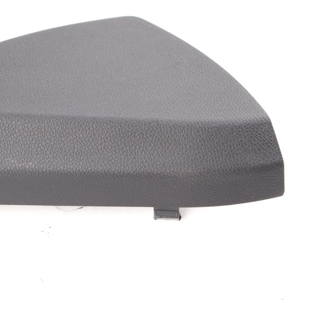 Mercedes W204 Tapa Tarjeta Puerta Panel Delantero Izquierdo Negro - SKU A2047231108 - Número de pieza A2047231108