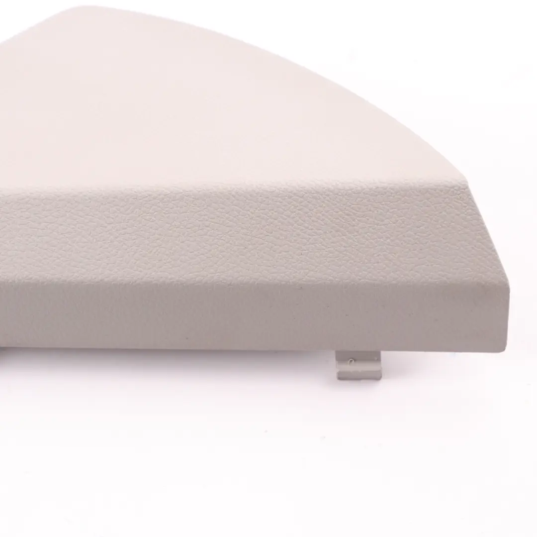 Türkarte Abdeckung Cap Trim Panel vorne rechts Grau für Mercedes W204 mit Teilenummer A2047231208 Mercedes W204 Türkarte Abdeckung Cap Trim Panel vorne rechts Grau - SKU A2047231208-1 - Teilenummer A2047231208