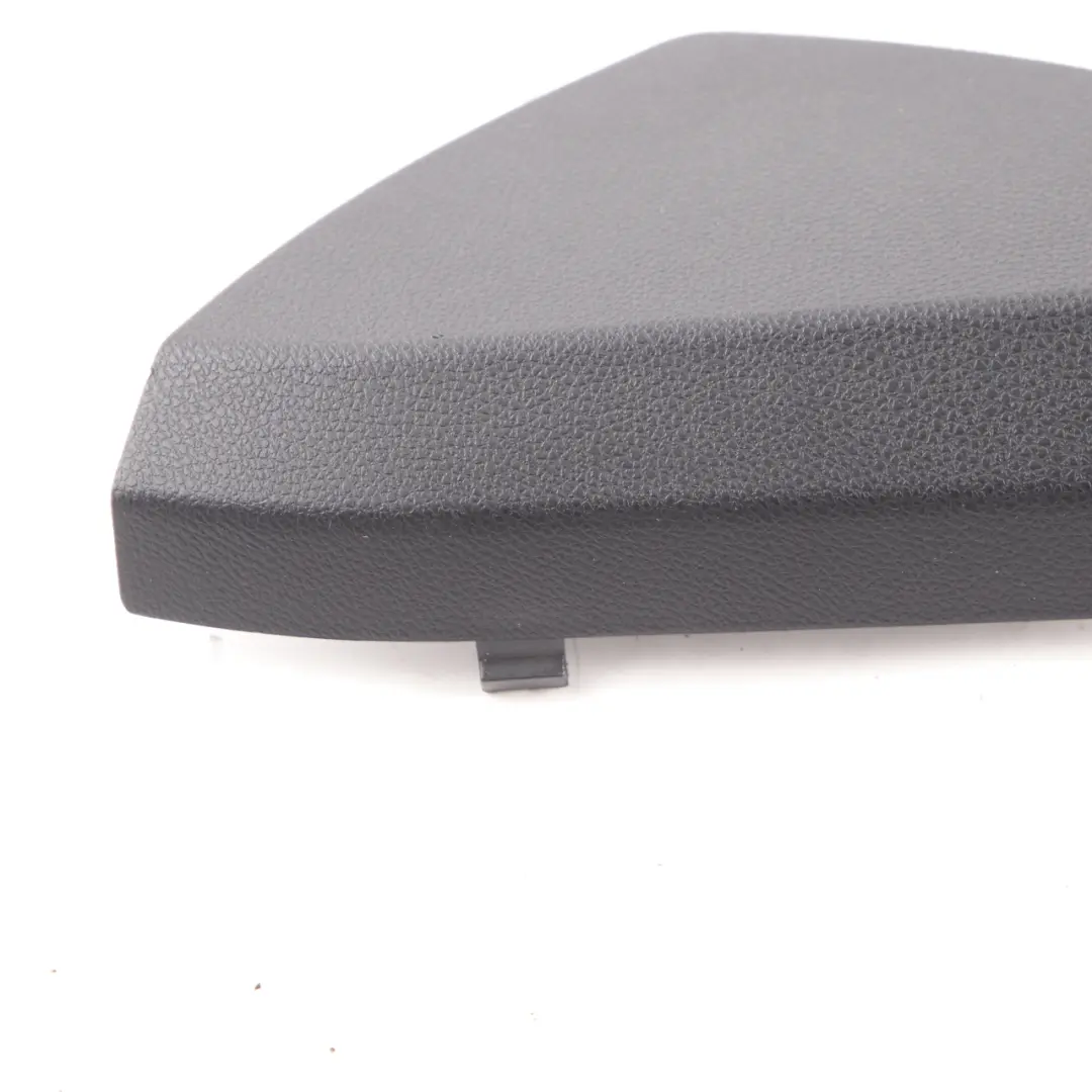 Mercedes W204 Couvercle Carte Porte Panneau d'habillage Avant Droit - SKU A2047231208 - Numéro de pièce A2047231208