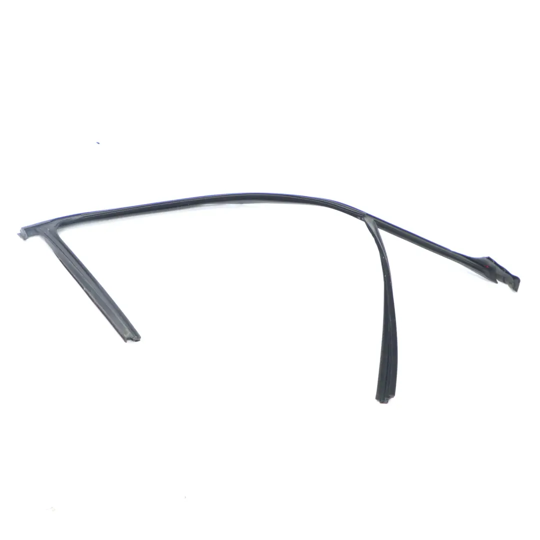 Mercedes W204 Finestrino porta anteriore sinistro Guarnizione interna interna - SKU A2047250125 - Numero di parte A2047250125