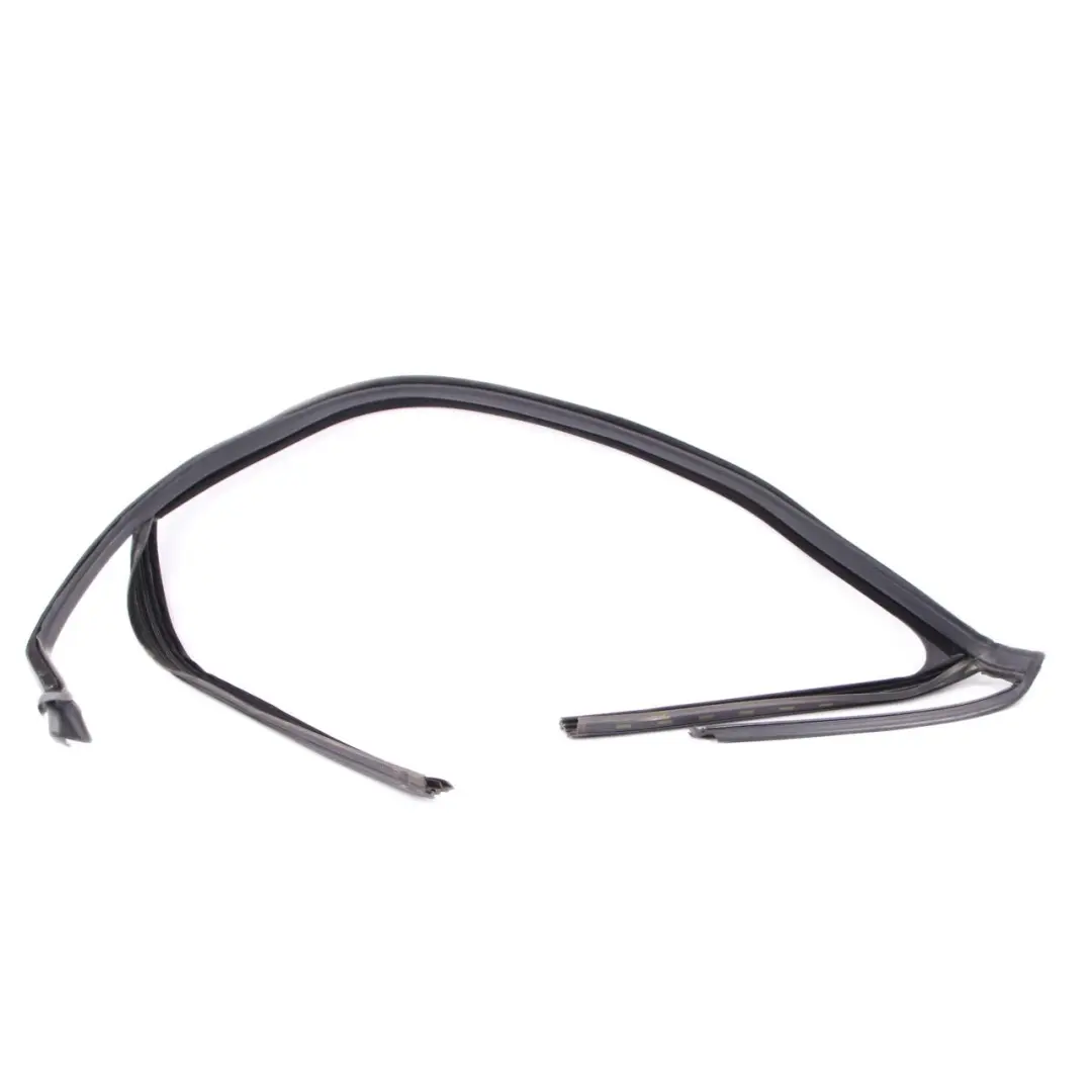 Uszczelka Szyby Drzwi Lewy Przód do Mercedes W204 o numerze A2047251300 Mercedes W204 Uszczelka Szyby Drzwi Lewy Przód - SKU A2047251300 - Numer Części A2047251300