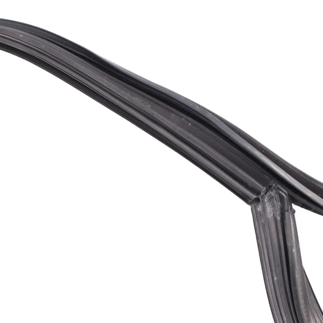 Mercedes W204 Guarnizione Finestra Porta Anteriore Sinistra Interno Guarnizione - SKU A2047251300 - Numero di parte A2047251300