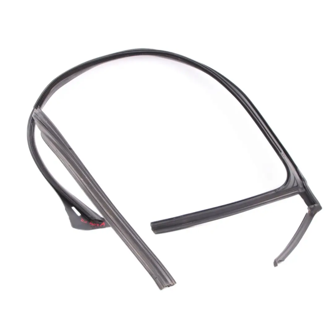 Guarnizione Finestra Porta Anteriore Destra Interno per Mercedes W204 con numero di parte A2047251400 Mercedes W204 Guarnizione Finestra Porta Anteriore Destra Interno - SKU A2047251400 - Numero di parte A2047251400