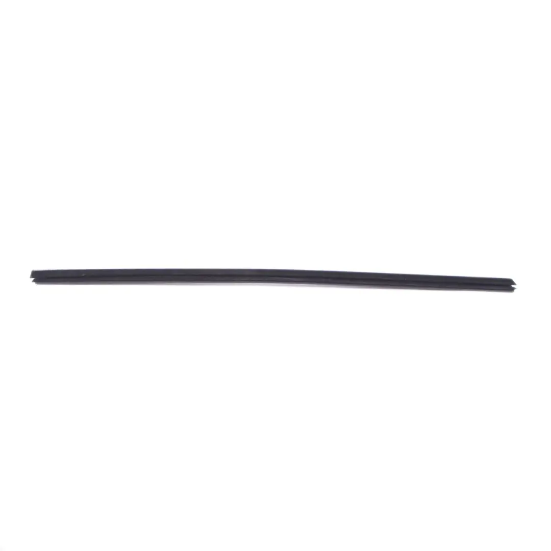 Mercedes W204 Tür Fenster Dichtung Wetter Dichtung Trim Schiene vorne rechts - SKU A2047252665 - Teilenummer A2047252665