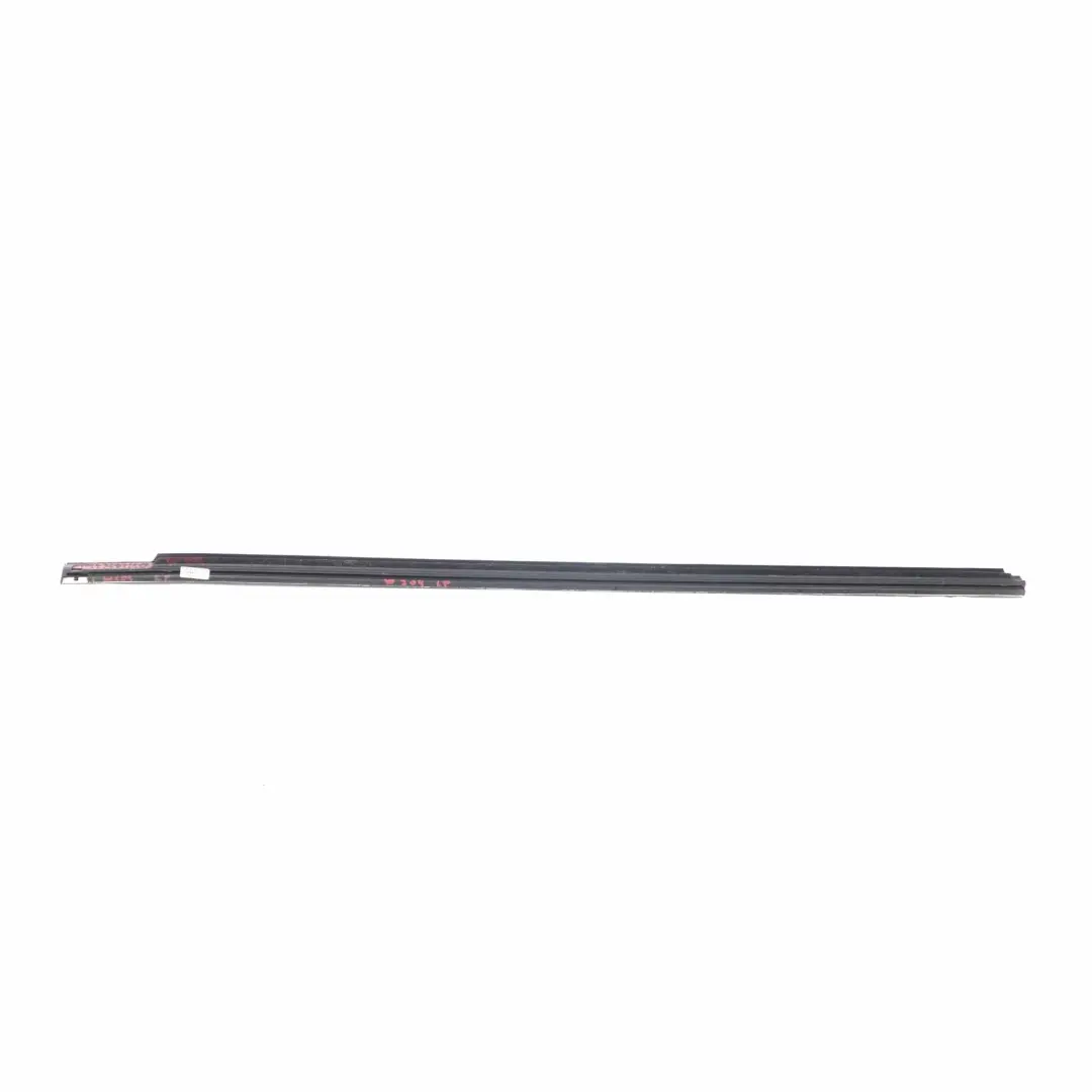 Mercedes W204 Coupe Tira Sellado Ventana Delantera Izquierda Puerta Negro - SKU A2047252765-1 - Número de pieza A2047252765