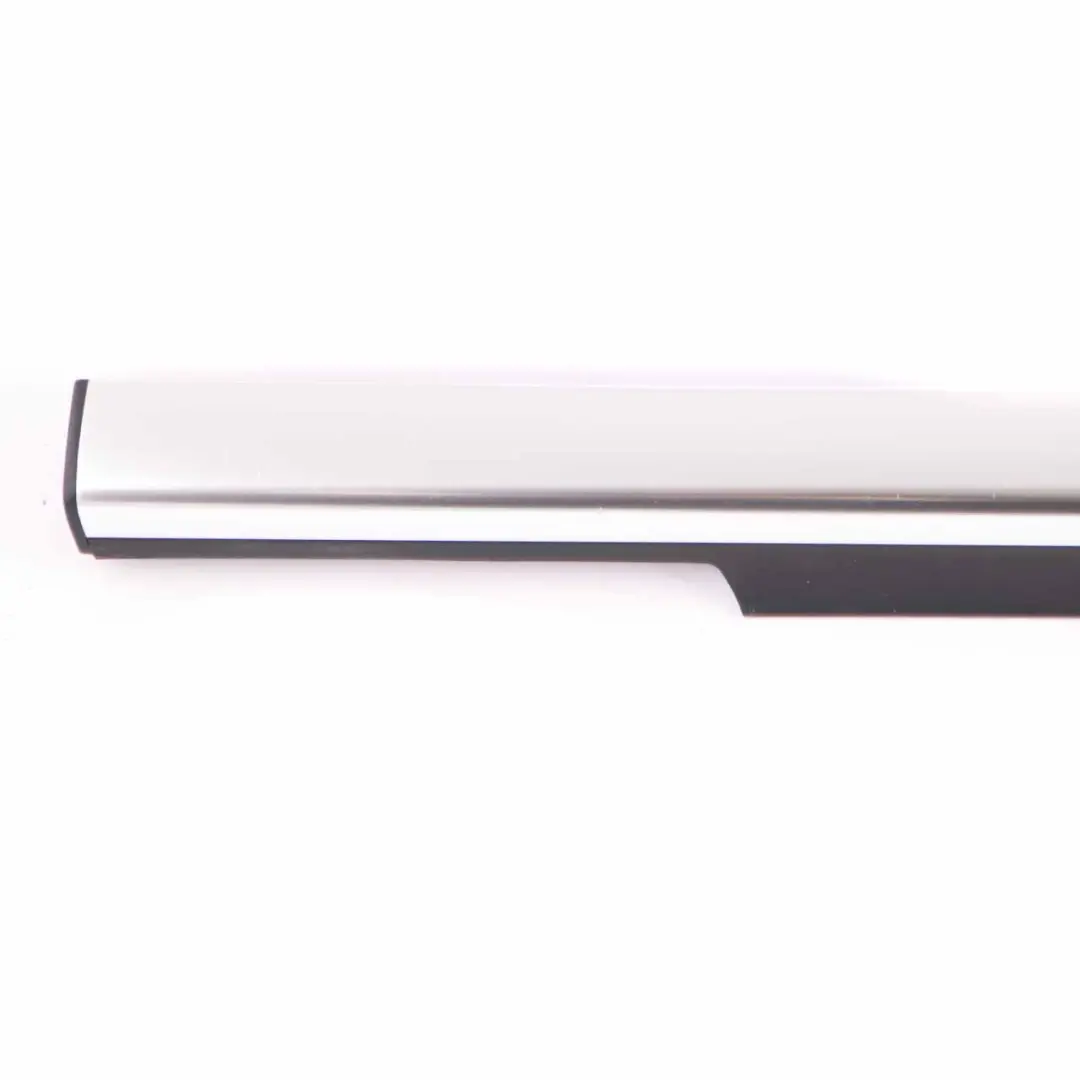 Mercedes W204 Porta Anteriore Destra Finestra Guarnizione Tenuta A2047250225 - SKU A2047252765 - Numero di parte A2047252765