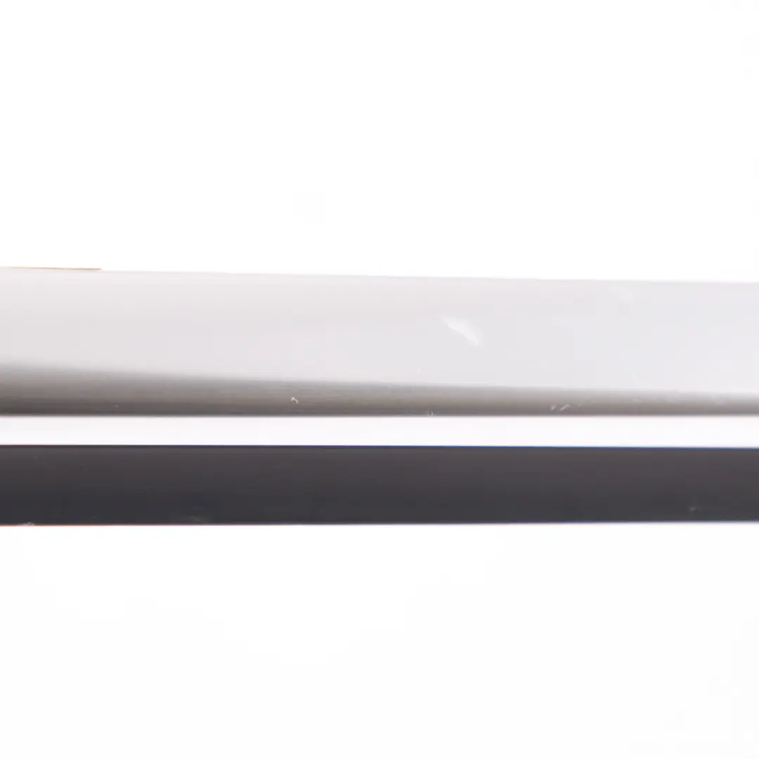Mercedes W204 Porta Anteriore Destra Finestra Guarnizione Tenuta A2047250225 - SKU A2047252765 - Numero di parte A2047252765