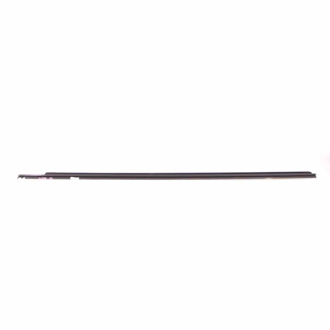 Mercedes W204 Porta Anteriore Destra Finestra Guarnizione Tenuta A2047250225 - SKU A2047252765 - Numero di parte A2047252765