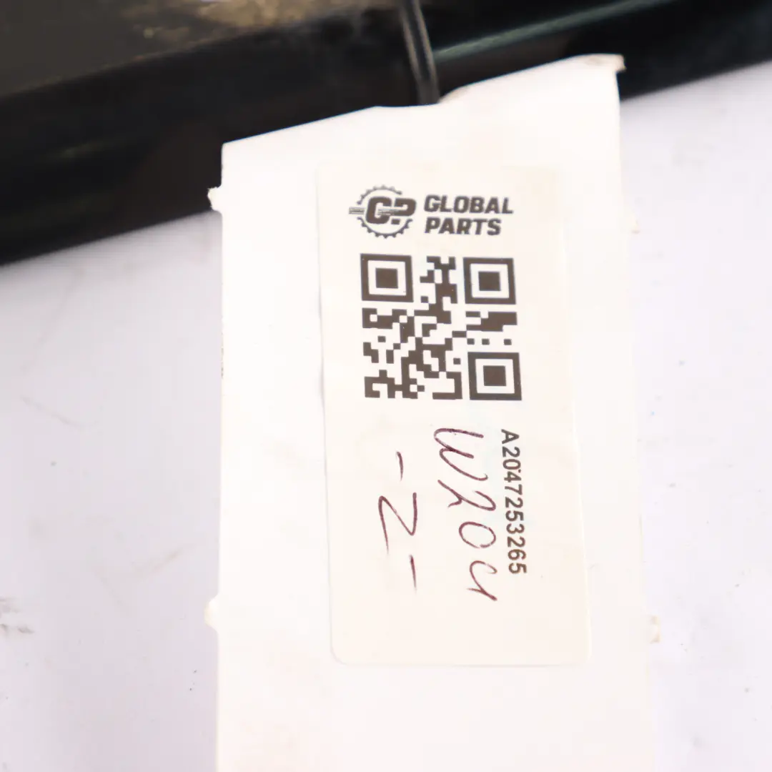 Embellecedor Ventana Puerta Delantera Derecha Moldura para Mercedes W204 con número de pieza A2047253265 Mercedes W204 Embellecedor Ventana Puerta Delantera Derecha Moldura - SKU A2047253265 - Número de pieza A2047253265