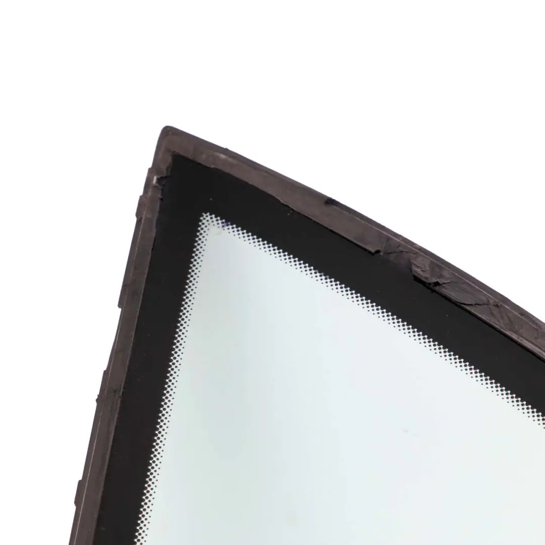 Cristal Trasero Izquierdo Puerta Cuarto Lado Verde AS2 para Mercedes W204 con número de pieza A2047300155 Mercedes W204 Cristal Trasero Izquierdo Puerta Cuarto Lado Verde AS2 - SKU A2047300155 - Número de pieza A2047300155