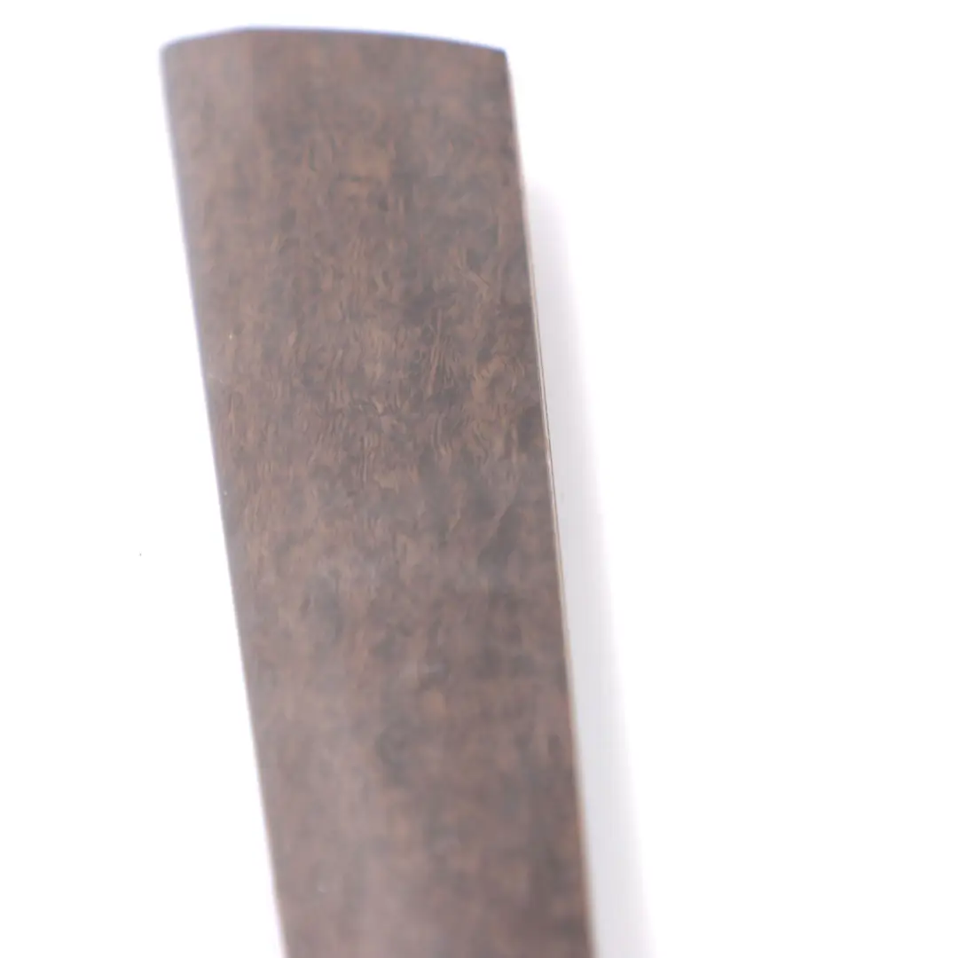 Moldura Puerta Trasera Derecha Tira Madera Eucalipto para Mercedes W204 con número de pieza A2047300222 Mercedes W204 Moldura Puerta Trasera Derecha Tira Madera Eucalipto - SKU A2047300222 - Número de pieza A2047300222