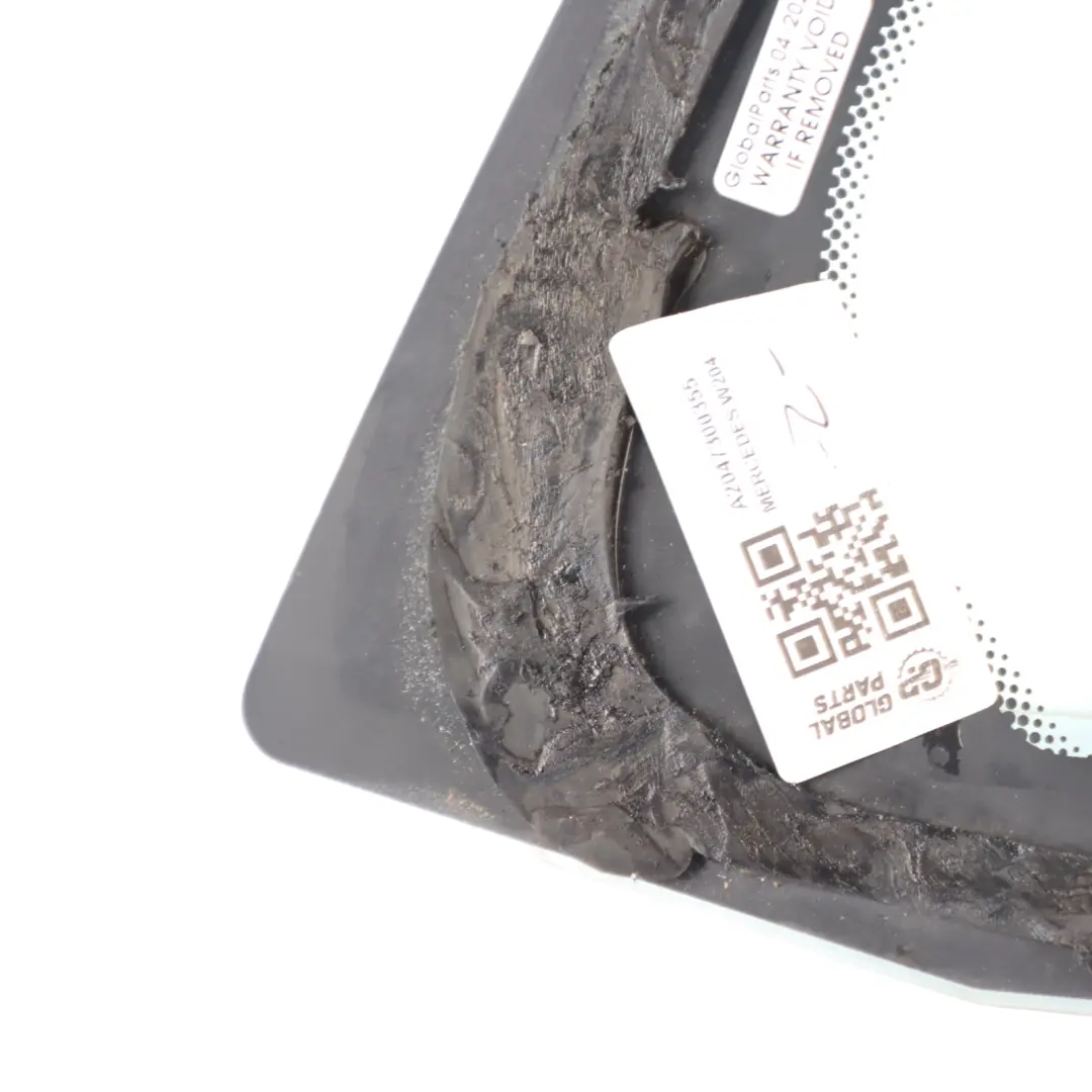 Vitrage Arrière Gauche Côté Porte Vert AS2 pour Mercedes W204 Estate à propos du numéro de pièce A2047300355 Mercedes W204 Estate Vitrage Arrière Gauche Côté Porte Vert AS2 - SKU A2047300355 - Numéro de pièce A2047300355