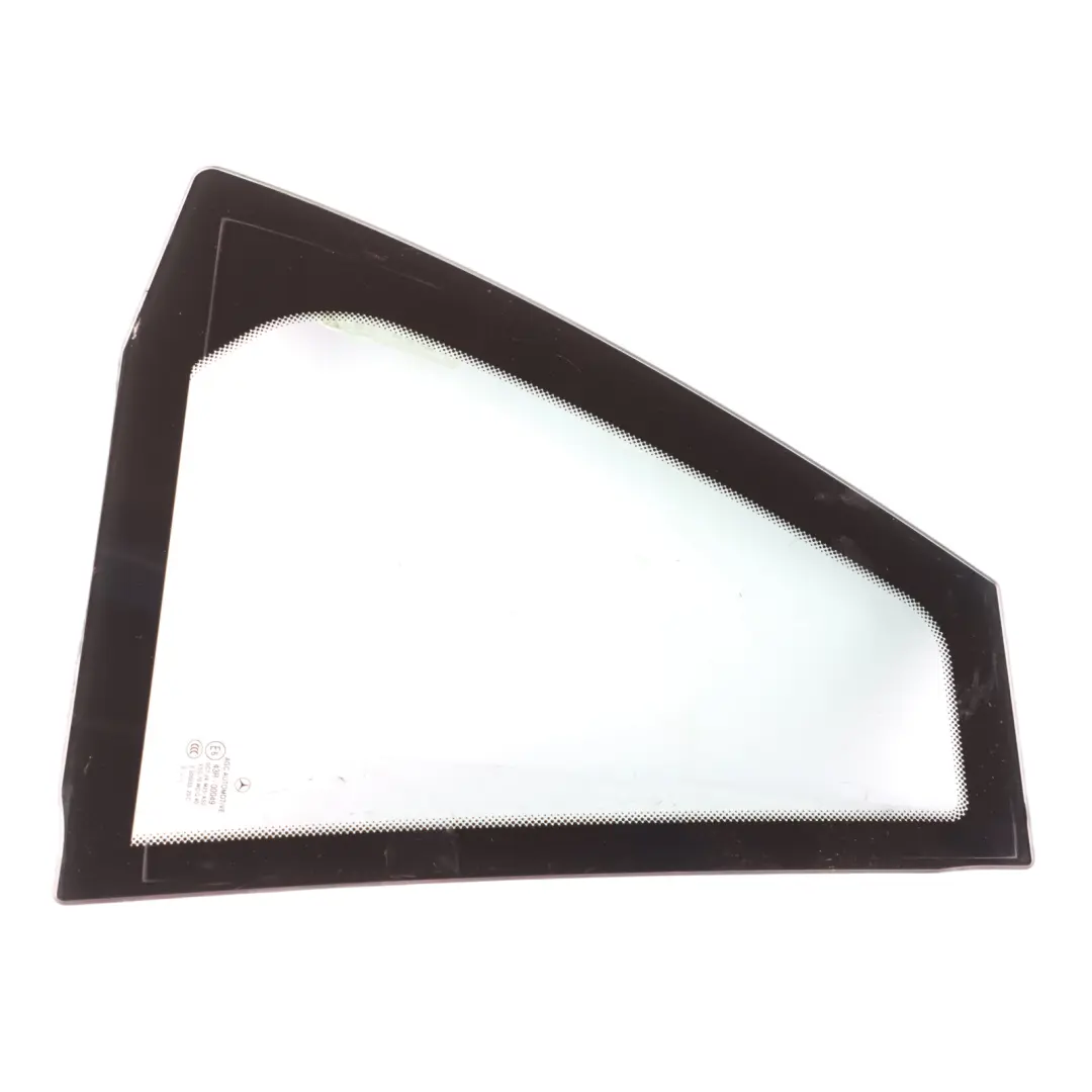 Cristal Ventana Puerta Trasera Derecha Lado Verde AS2 para Mercedes W204 con número de pieza A2047300455 Mercedes W204 Cristal Ventana Puerta Trasera Derecha Lado Verde AS2 - SKU A2047300455 - Número de pieza A2047300455