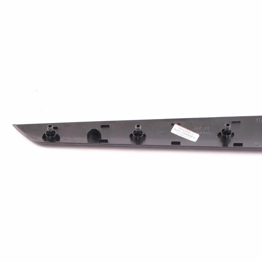 Mercedes W204 Garniture intérieure de porte arrière droite brillante - SKU A2047300622 - Numéro de pièce A2047300622