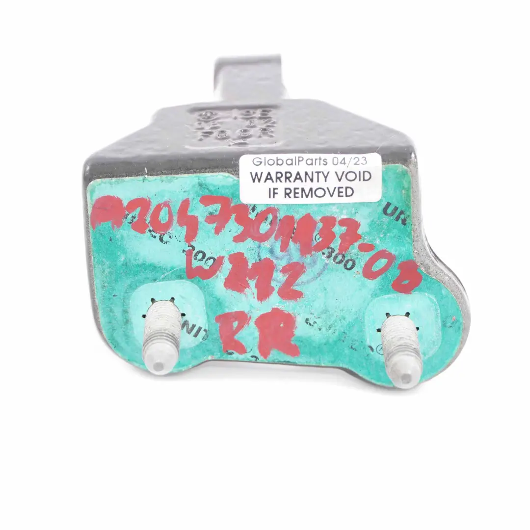 Türscharnier Hinten Rechts Oben Obsidian Schwarz 197 für Mercedes W204 mit Teilenummer A2047301137 Mercedes W204 Türscharnier Hinten Rechts Oben Obsidian Schwarz 197 - SKU A2047301137-OB - Teilenummer A2047301137