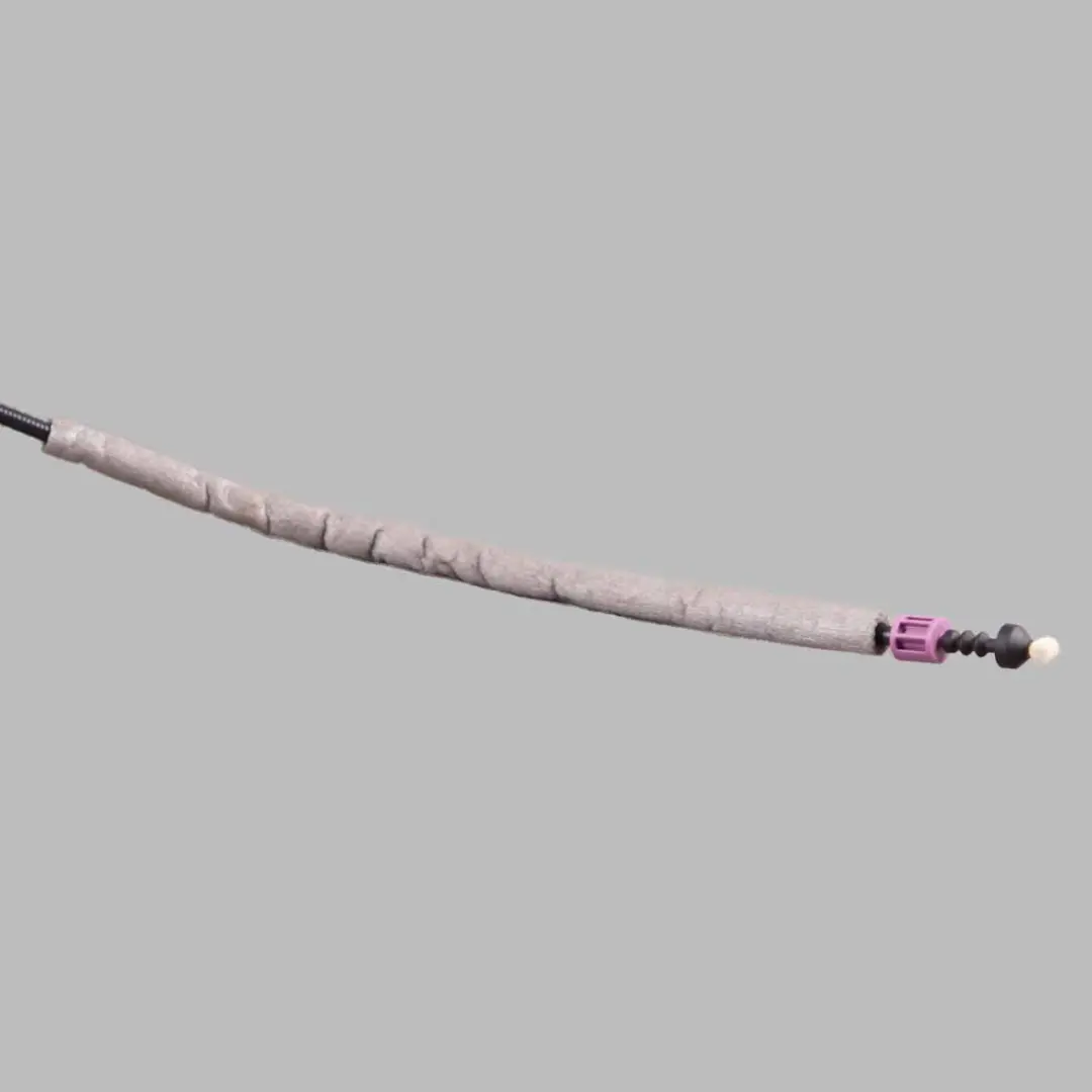 Mercedes W204 Serrure De Porte Arrière Droite - SKU A2047301235 - Numéro de pièce A2047301235