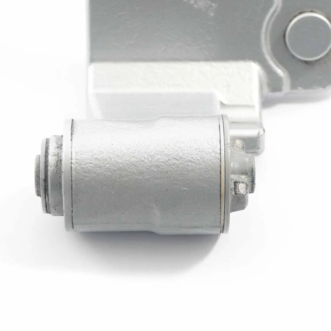 Mercedes W212 Charnière de porte arrière gauche inférieure Iridium argent 775 - SKU A2047301237-IRS - Numéro de pièce A2047301237